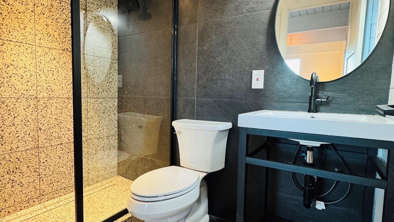 Photo of Bathroom in Cherry