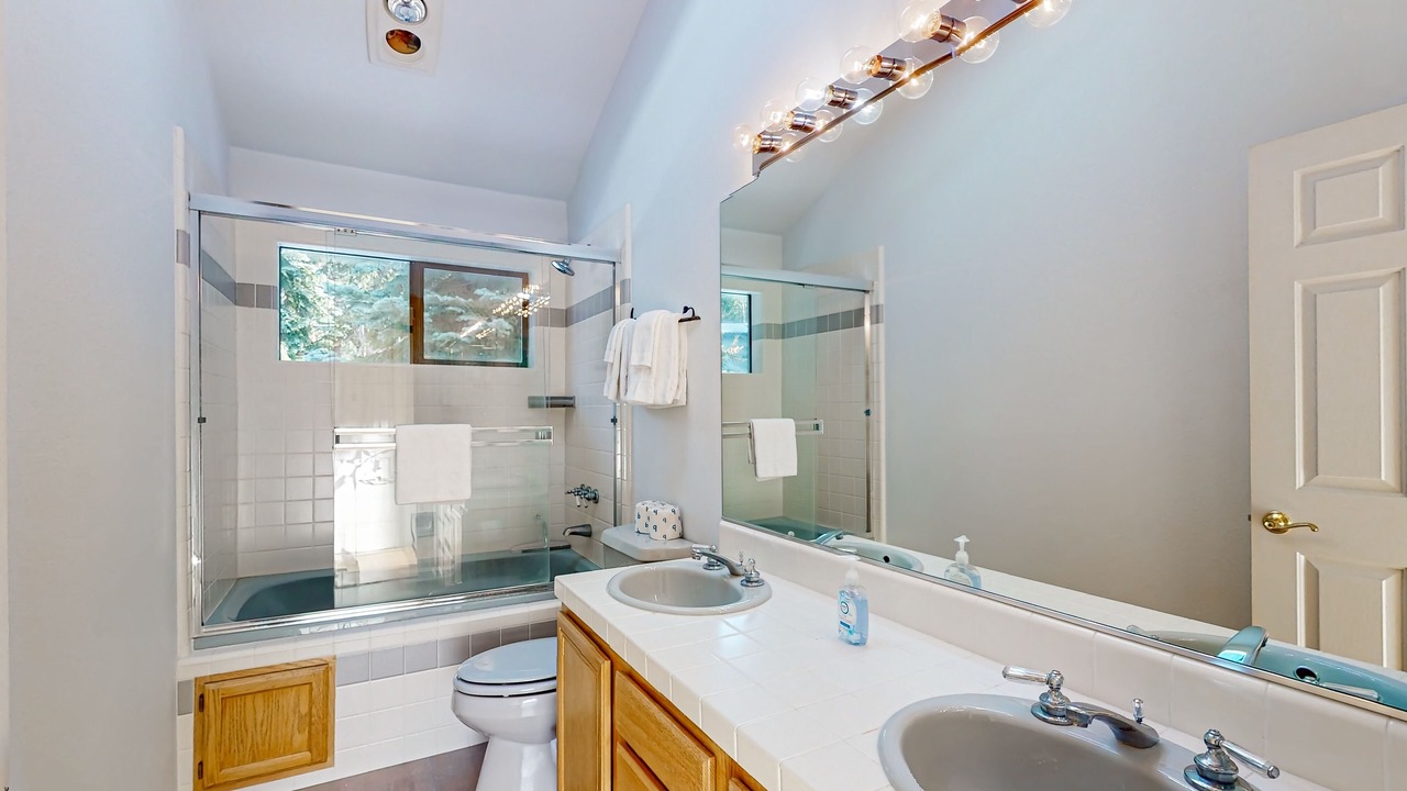 Photo of Bathroom in Upper Kingsbury