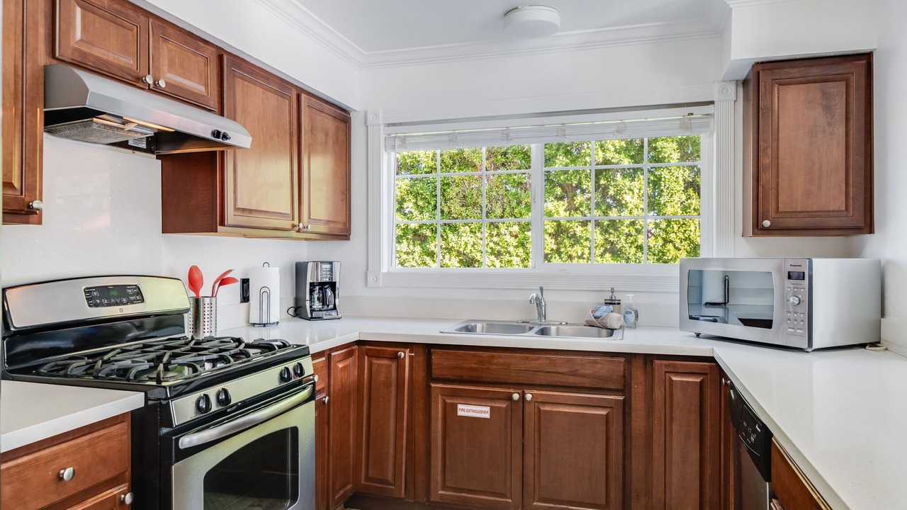 Photo of Kitchen in Desert Park Estates