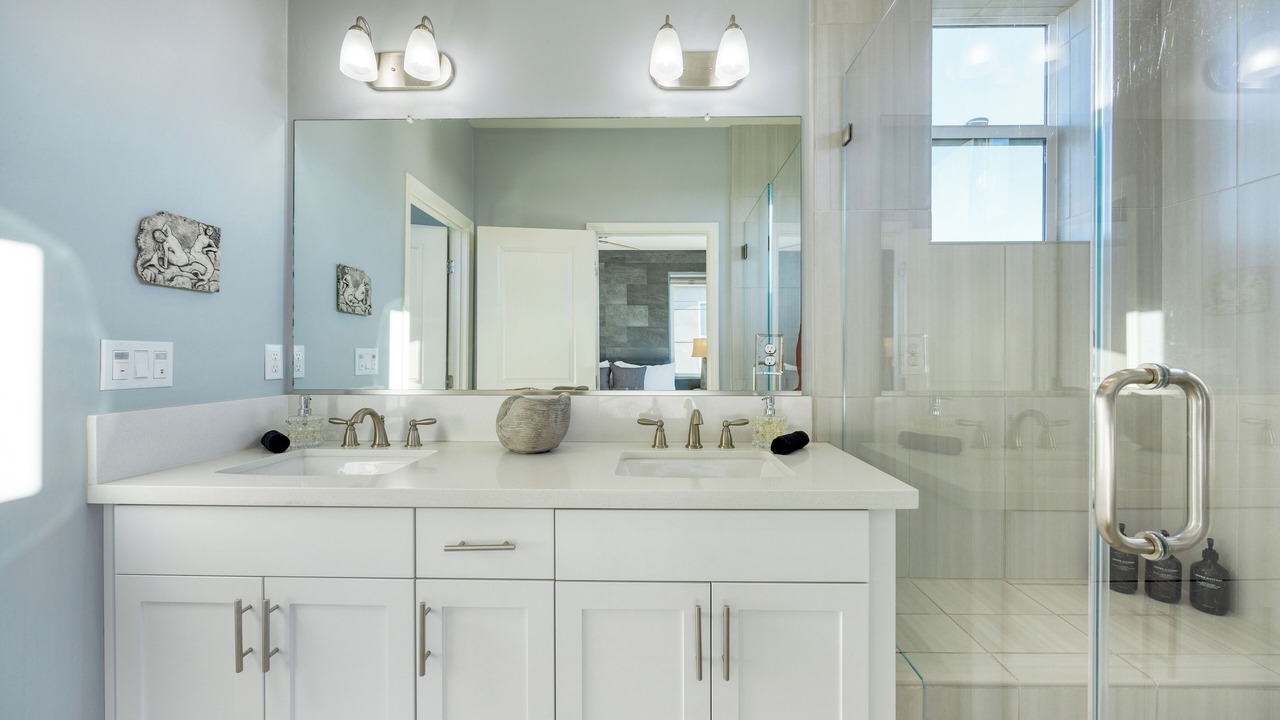 Photo of Bathroom in Downtown