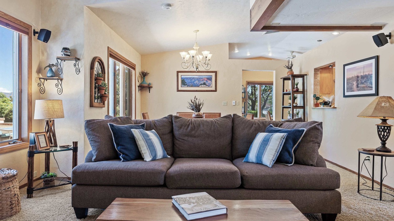 Photo of Livingroom in Prescott Country Club