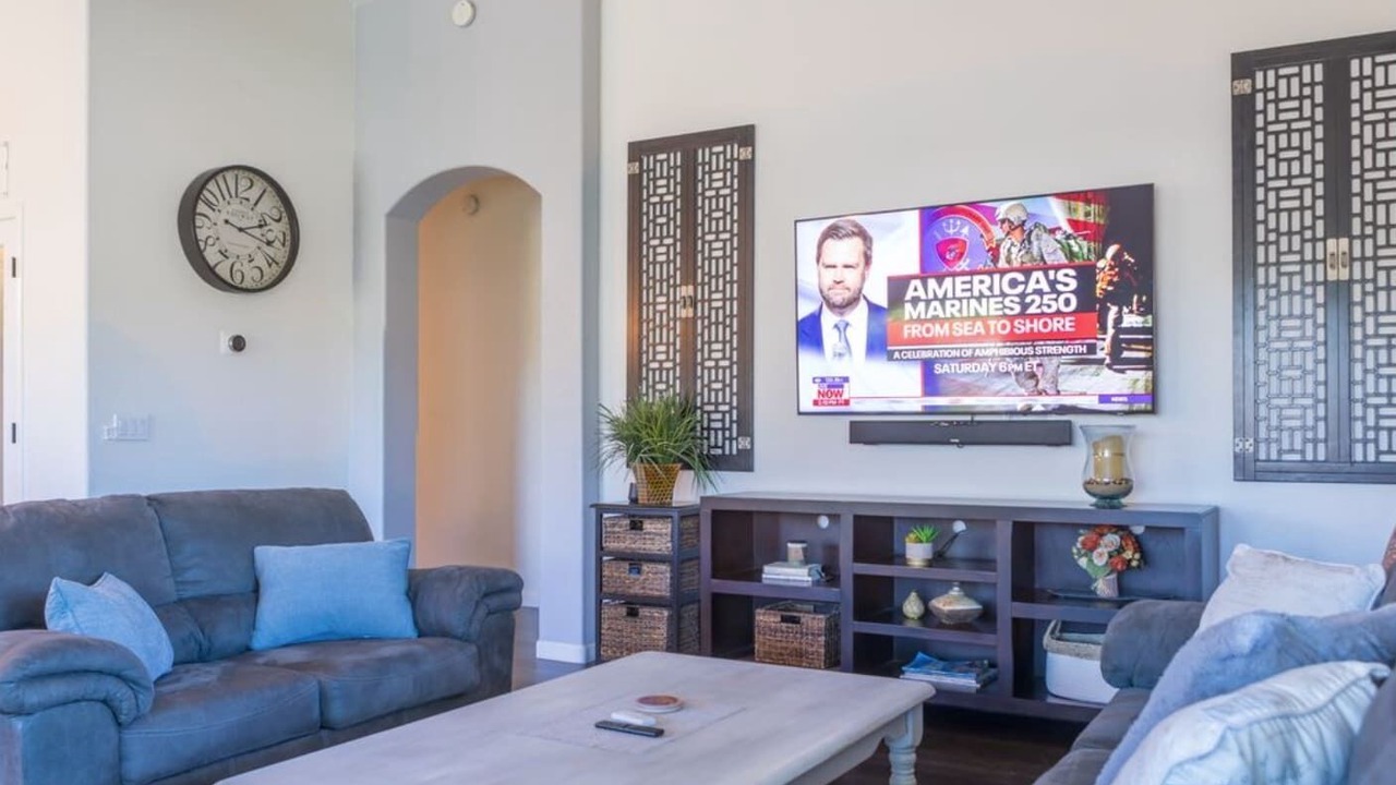 Photo of Livingroom in Sun Groves