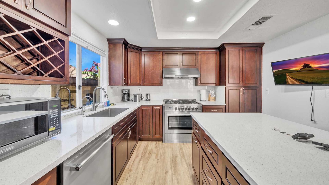 Photo of Kitchen in Corona