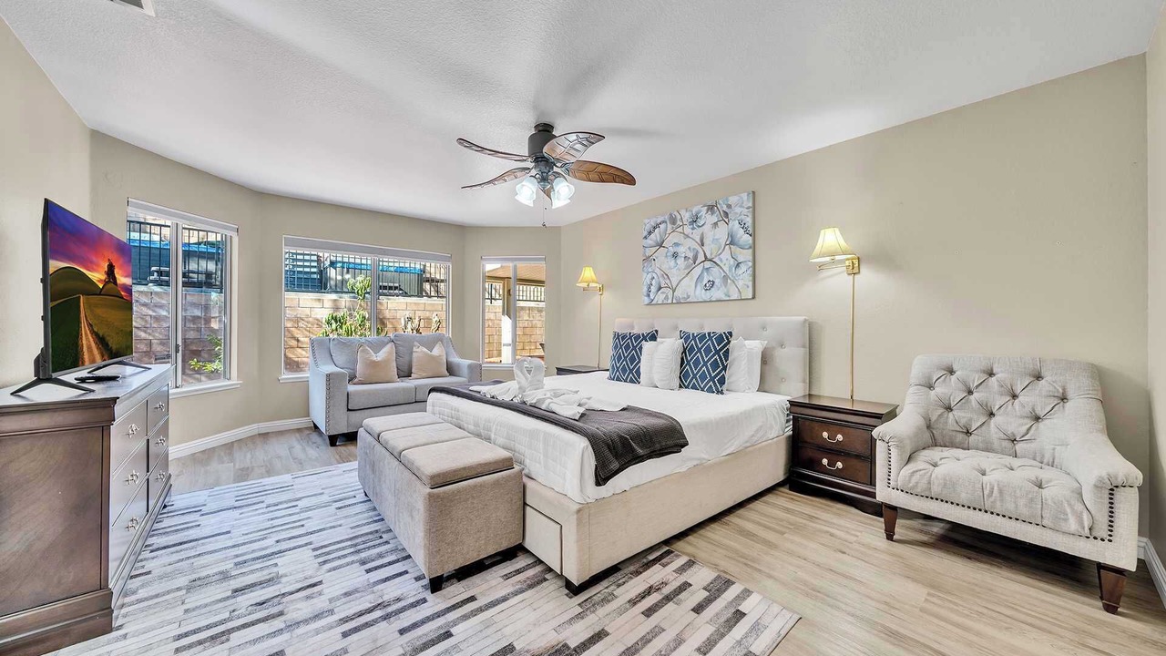 Photo of Bedroom in Corona