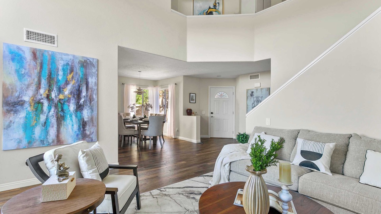 Photo of Livingroom in Laguna Niguel