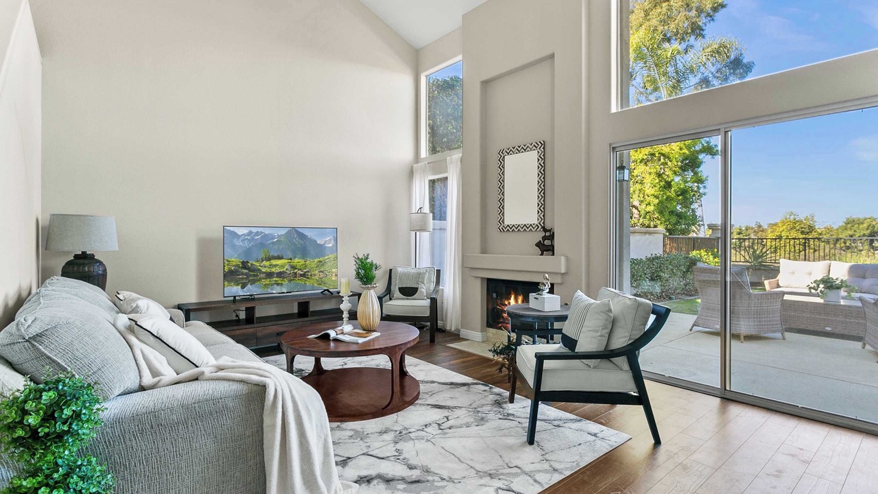 Photo of Livingroom in Laguna Niguel