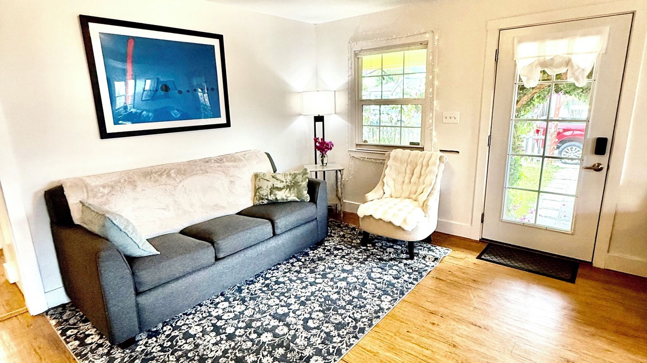 Photo of Livingroom in Southeastern Sacramento