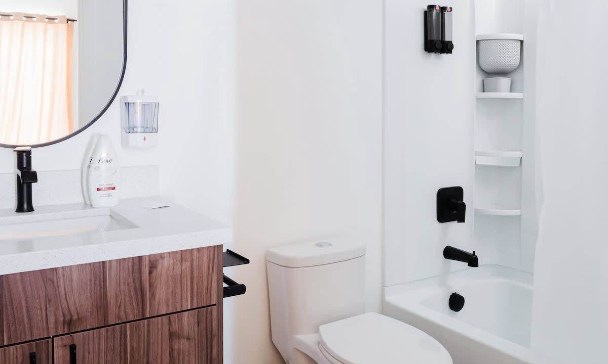 Photo of Bathroom in Murray