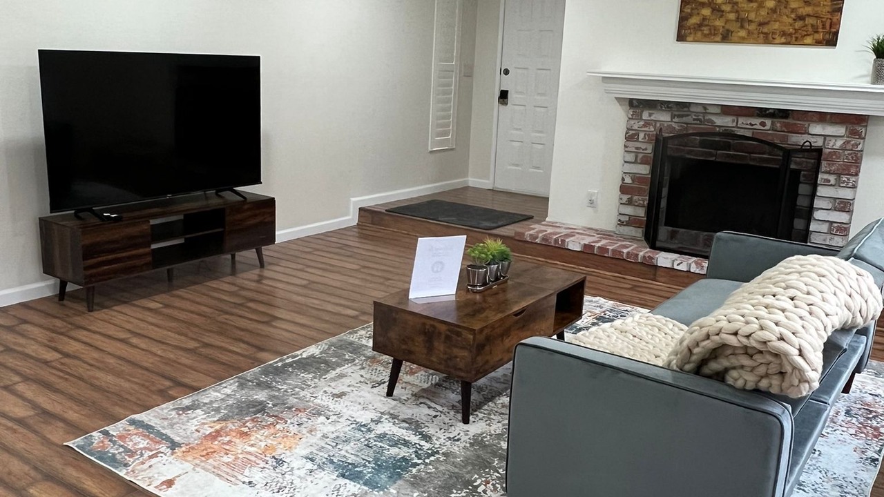 Photo of Livingroom in Benicia