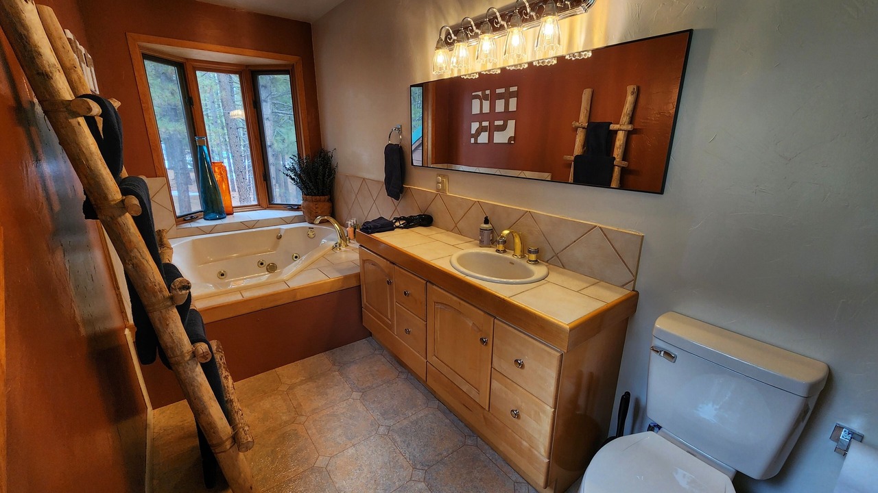 Photo of Bathroom in Portola