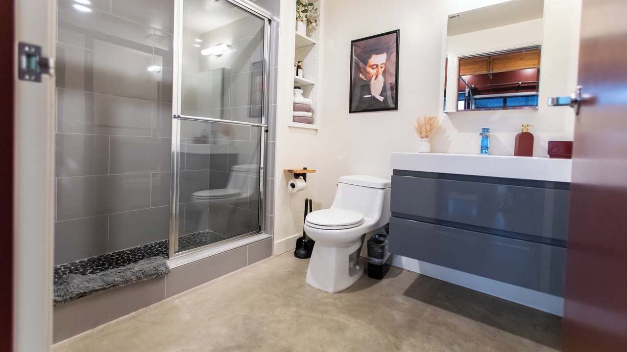 Photo of Bathroom in Lacy
