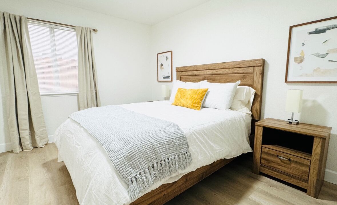 Photo of Bedroom in Raisin