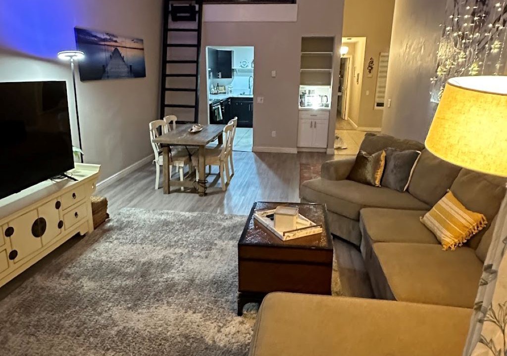 Photo of Livingroom in Carlsbad