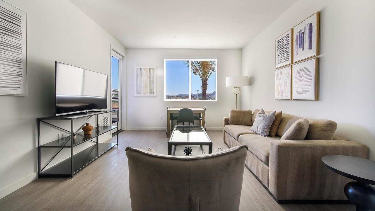 Photo of Livingroom in Rhodes Ranch