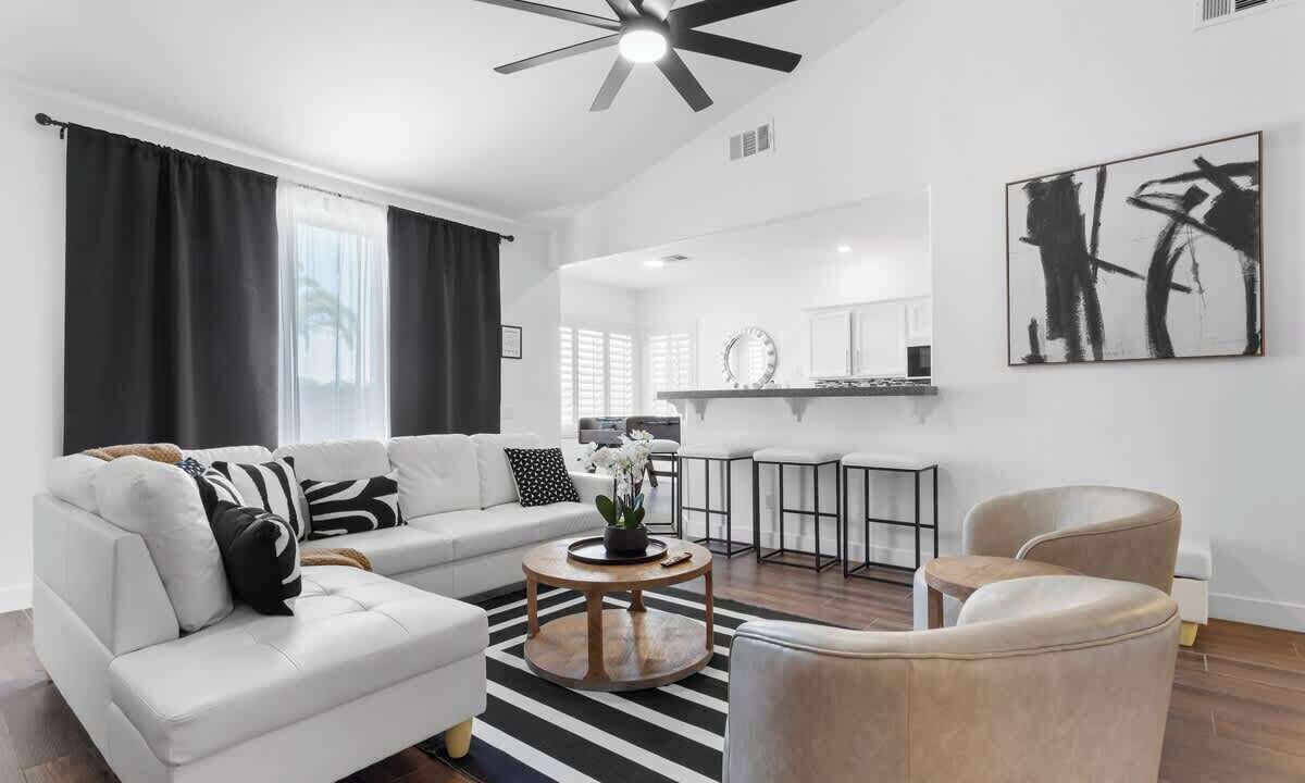 Photo of Livingroom in North Las Vegas