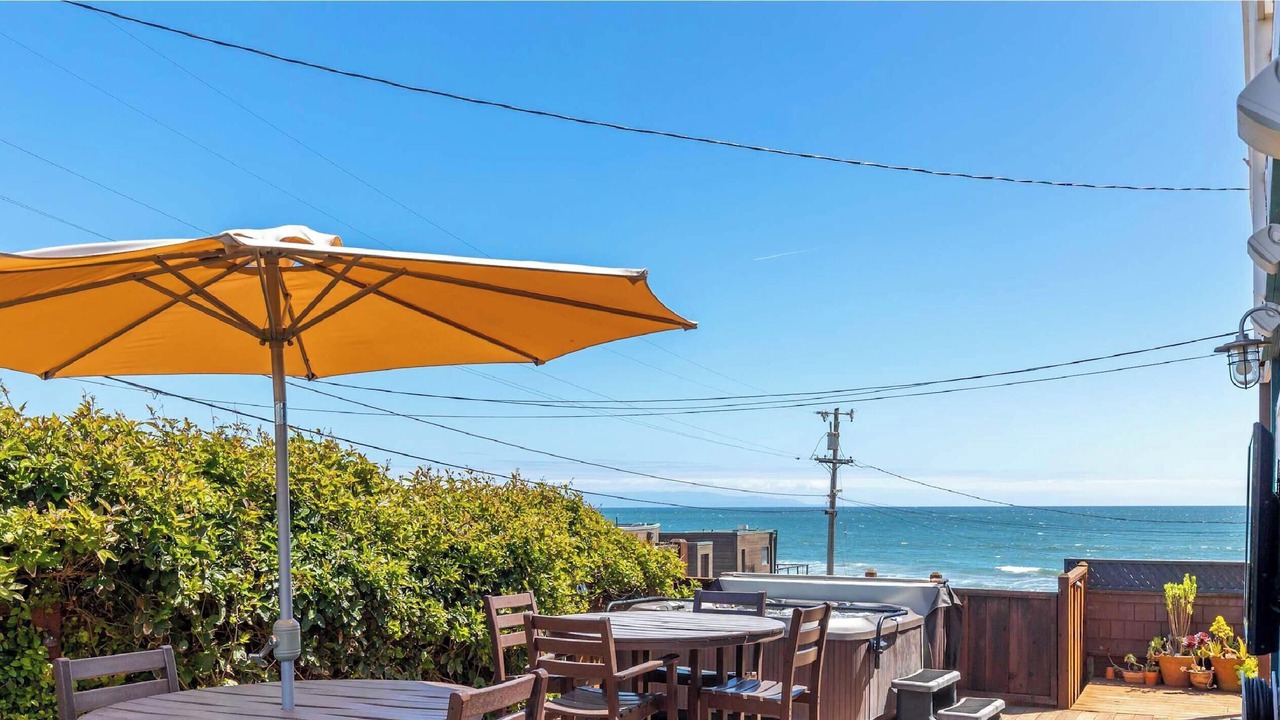Photo of Outdoor in Eastside Santa Cruz