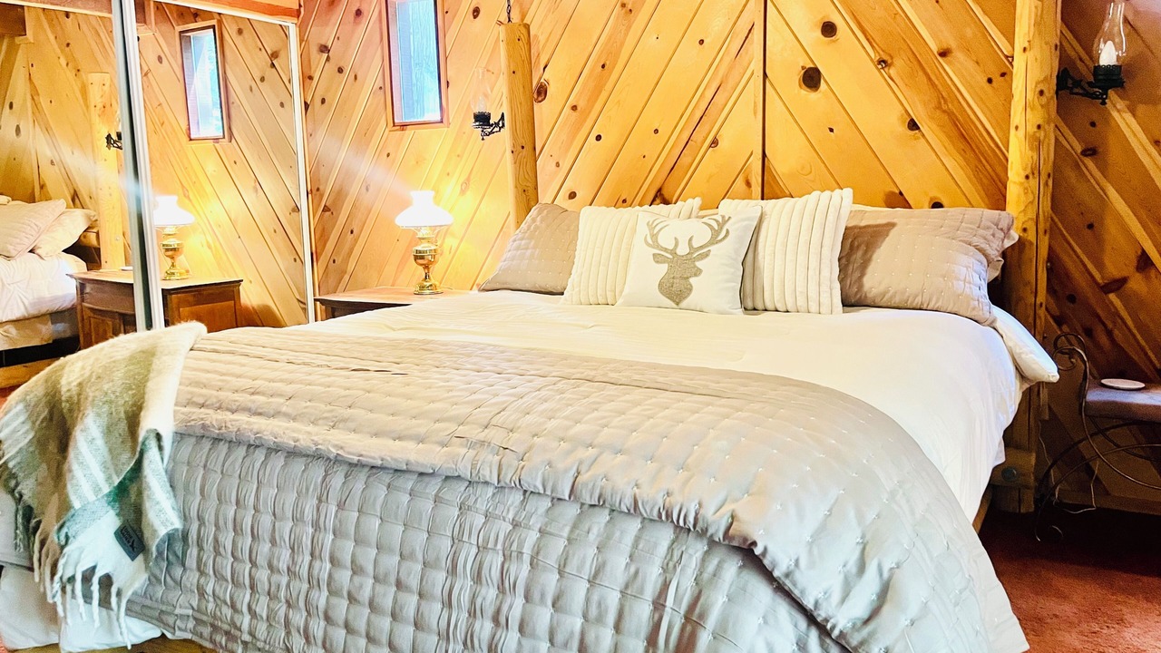 Photo of Bedroom in Dorrington