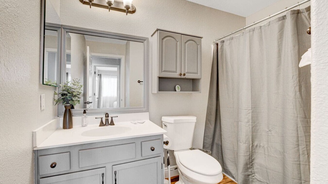 Photo of Bathroom in North Las Vegas