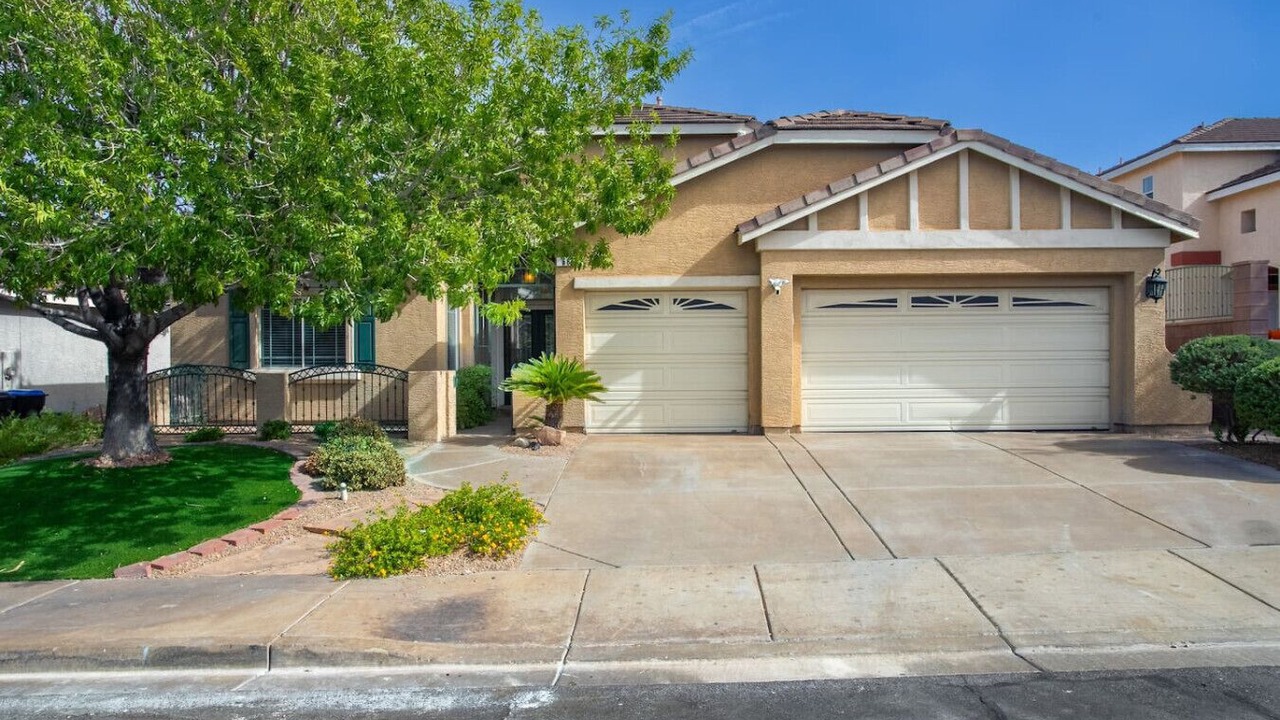 Photo of Outdoor in McCullough Hills