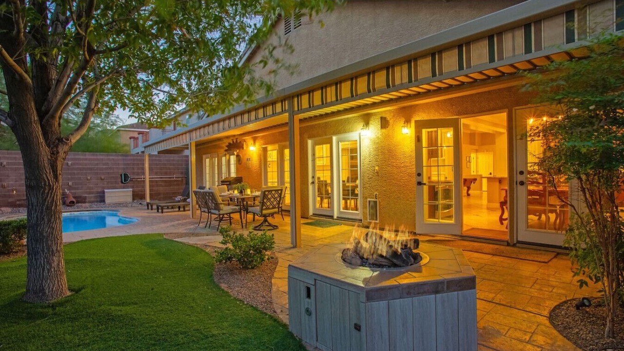 Photo of Outdoor in McCullough Hills