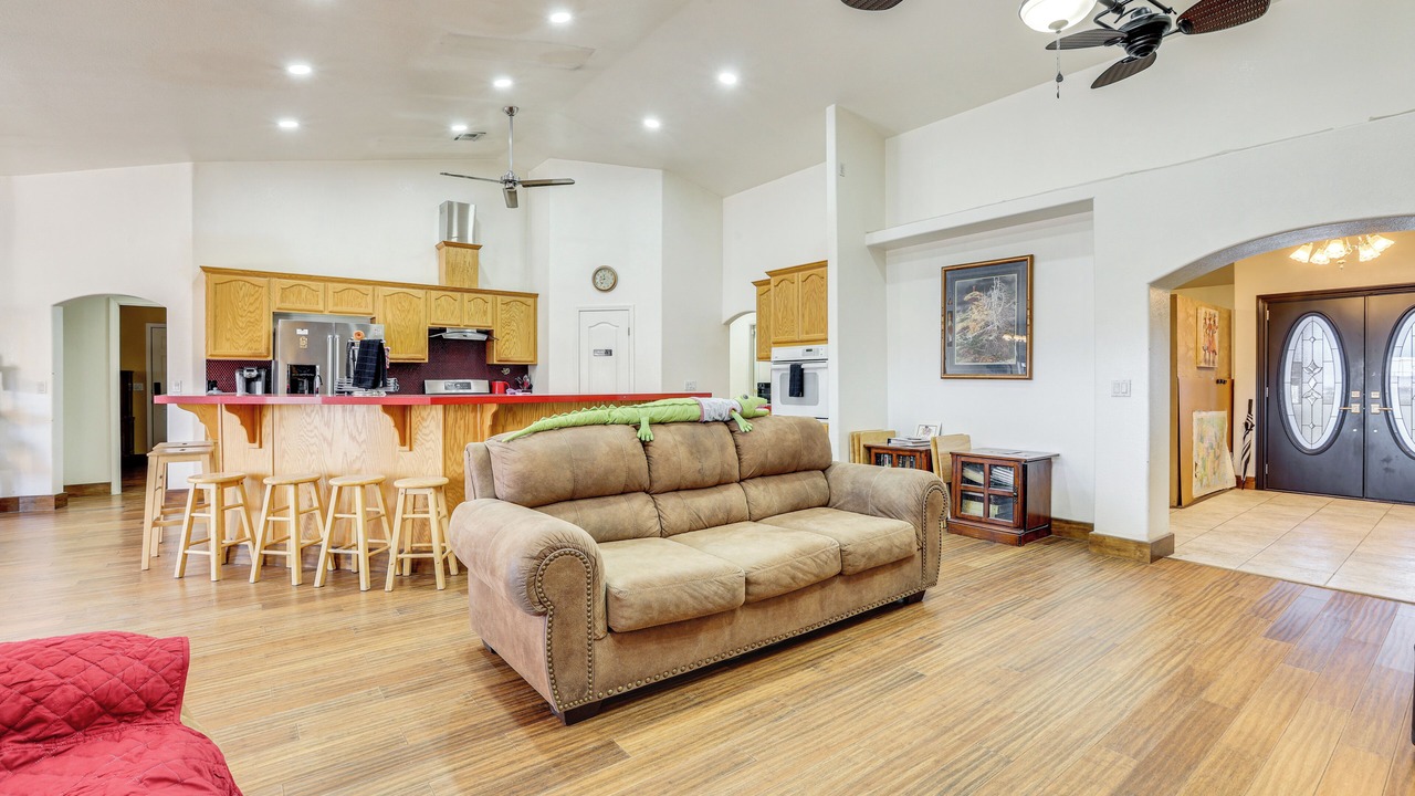 Photo of Livingroom in Pahrump