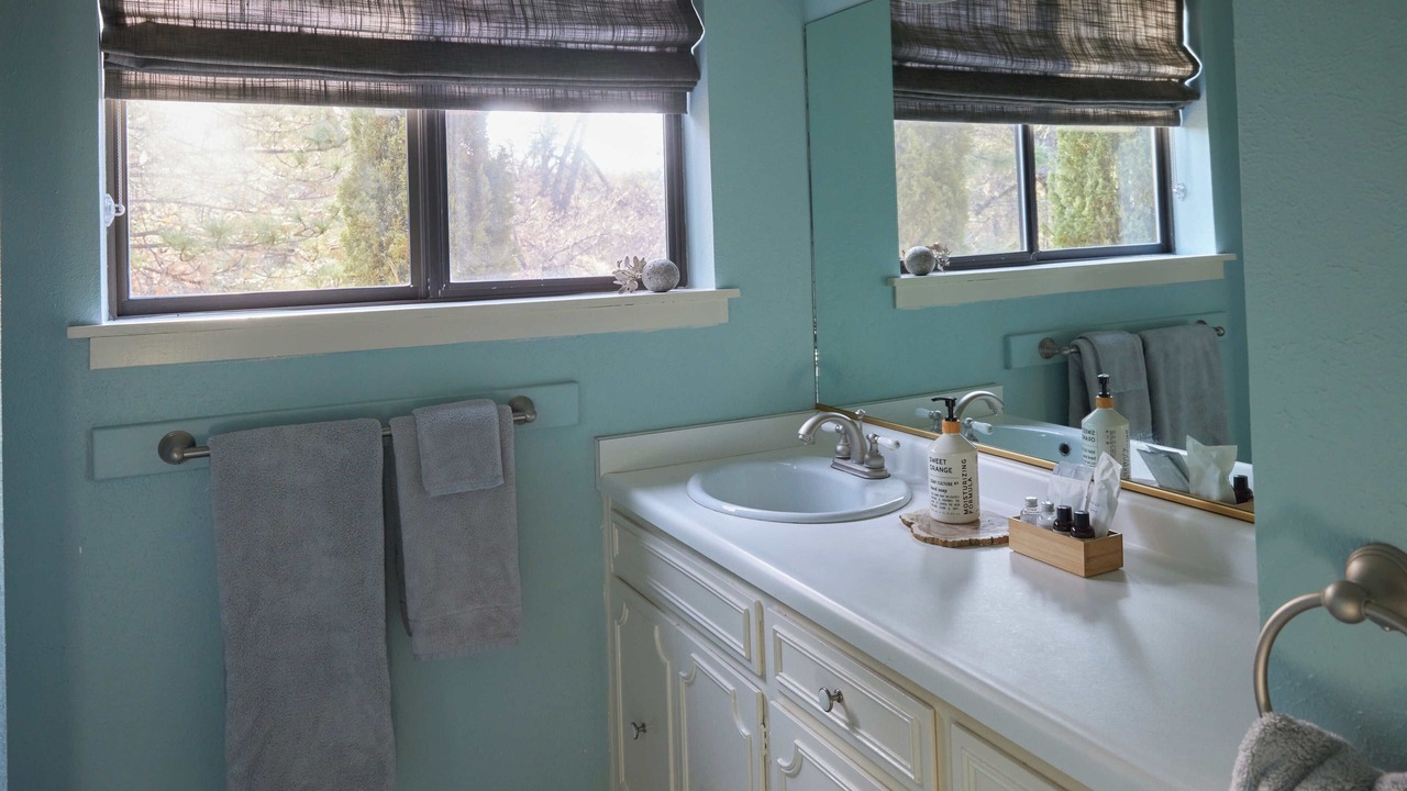 Photo of Bathroom in Mariposa