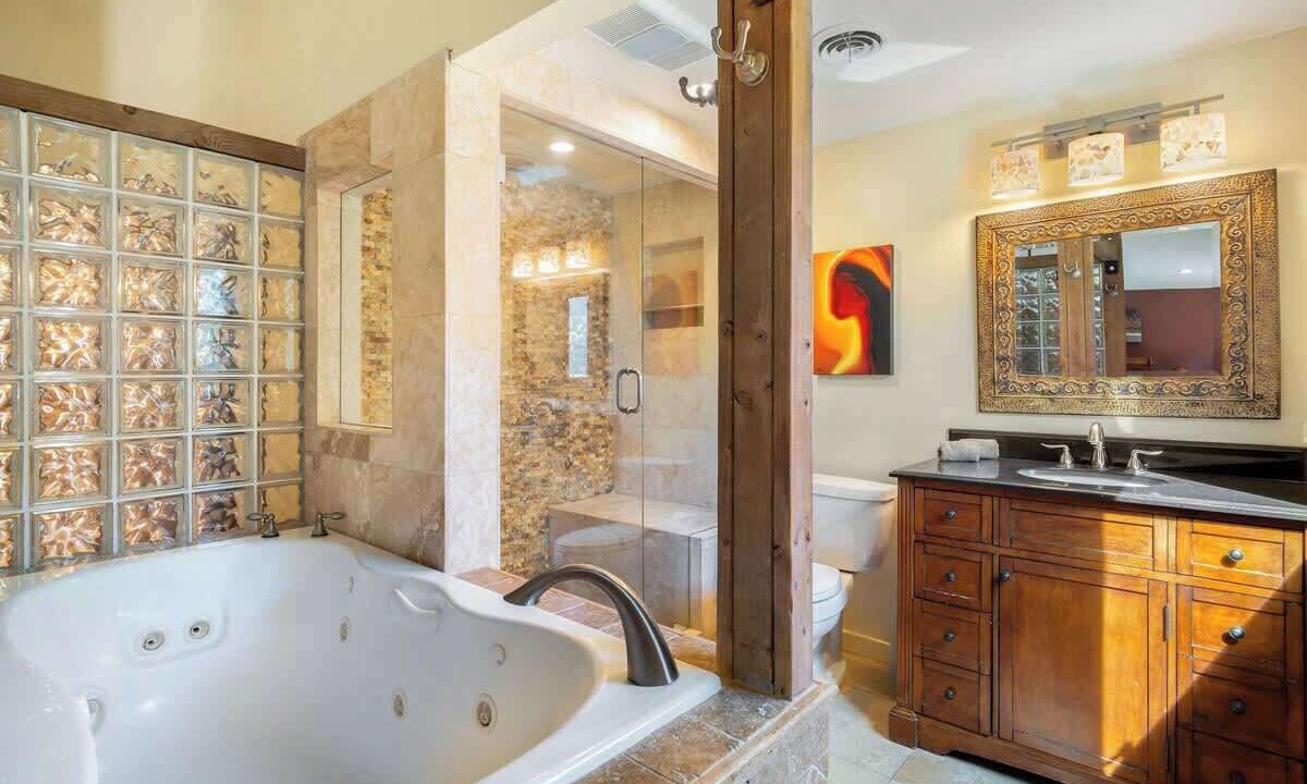 Photo of Bathroom in Magnesia Falls Cove
