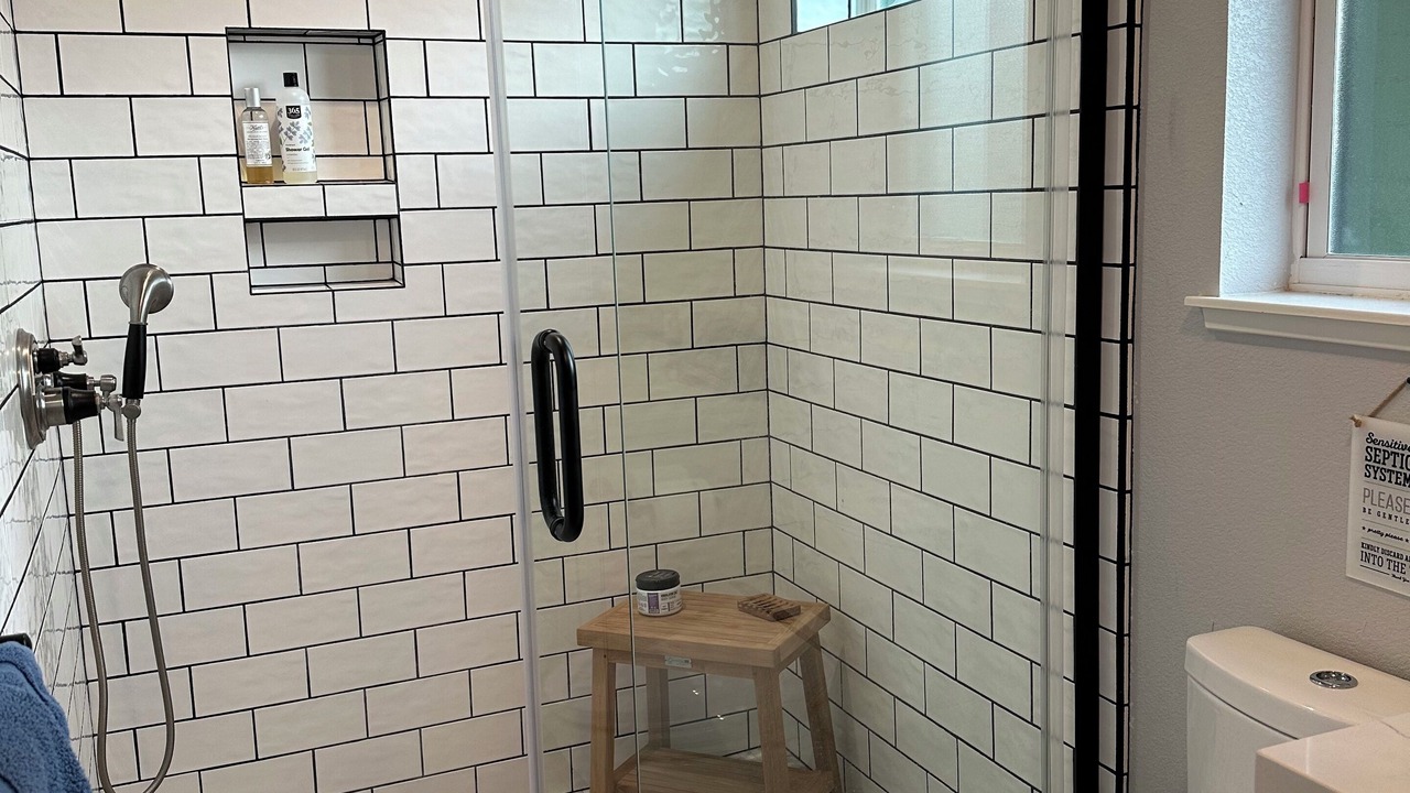Photo of Bathroom in Freestone