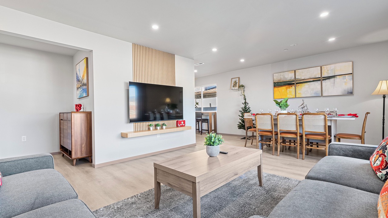 Photo of Livingroom in Broadmoor