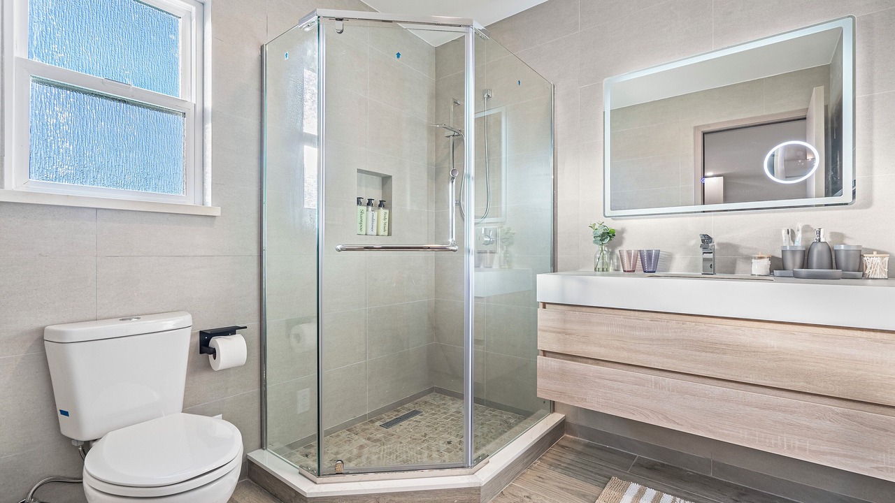 Photo of Bathroom in Broadmoor
