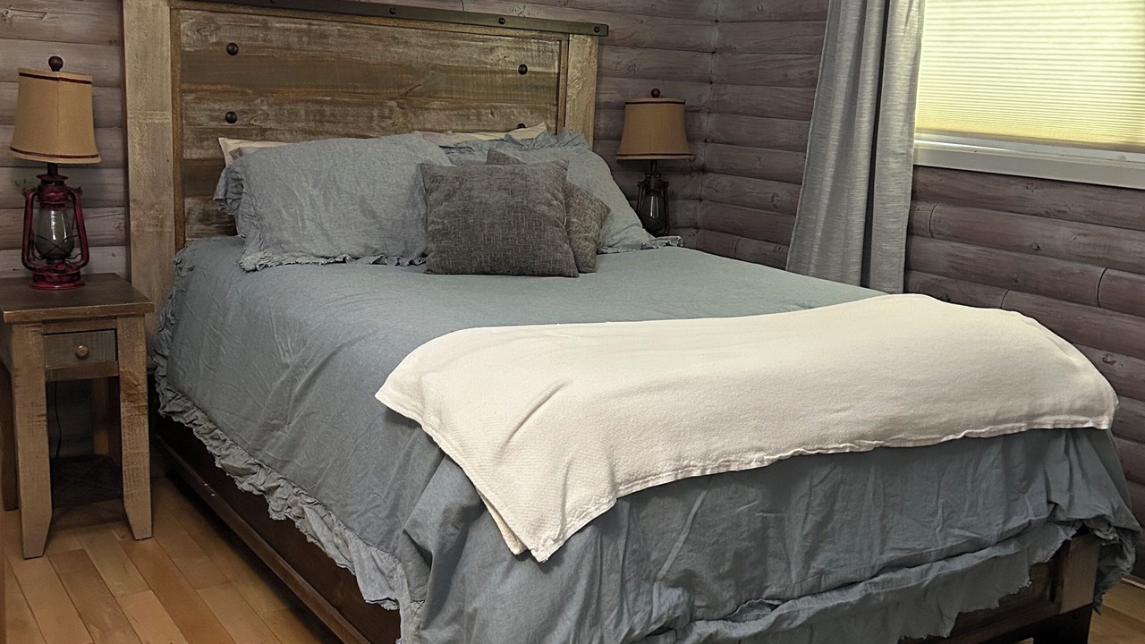 Photo of Bedroom in Trinity Center