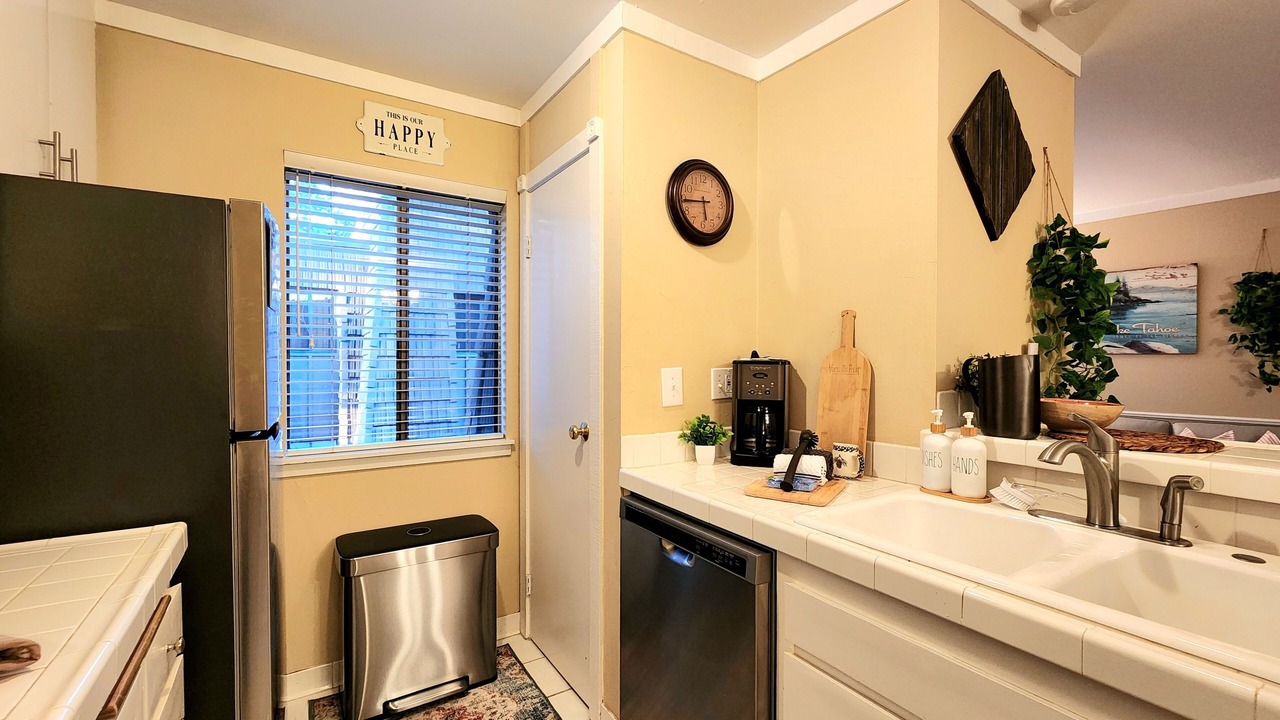 Photo of Kitchen in Tahoya Shores