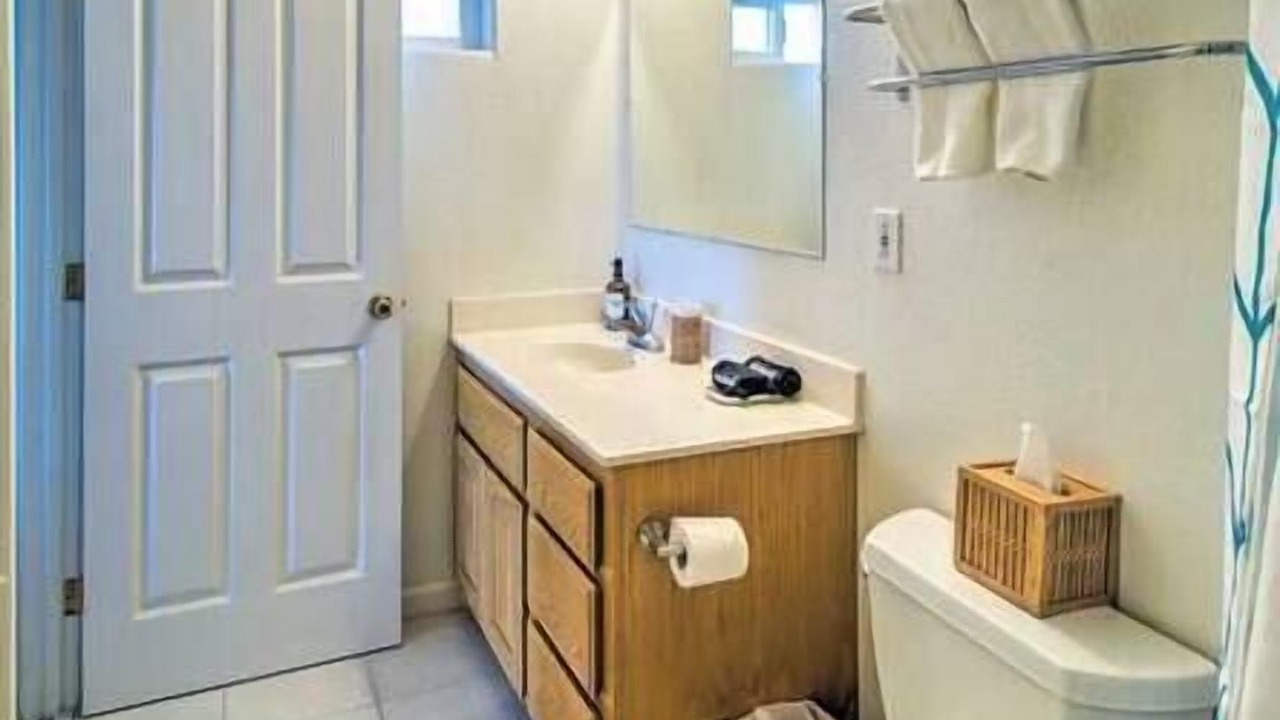 Photo of Bathroom in Lakeport