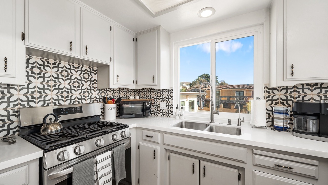 Photo of Kitchen in Cayucos