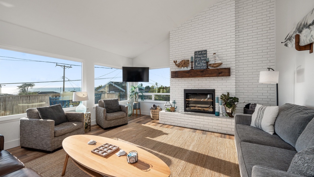 Photo of Livingroom in Cayucos