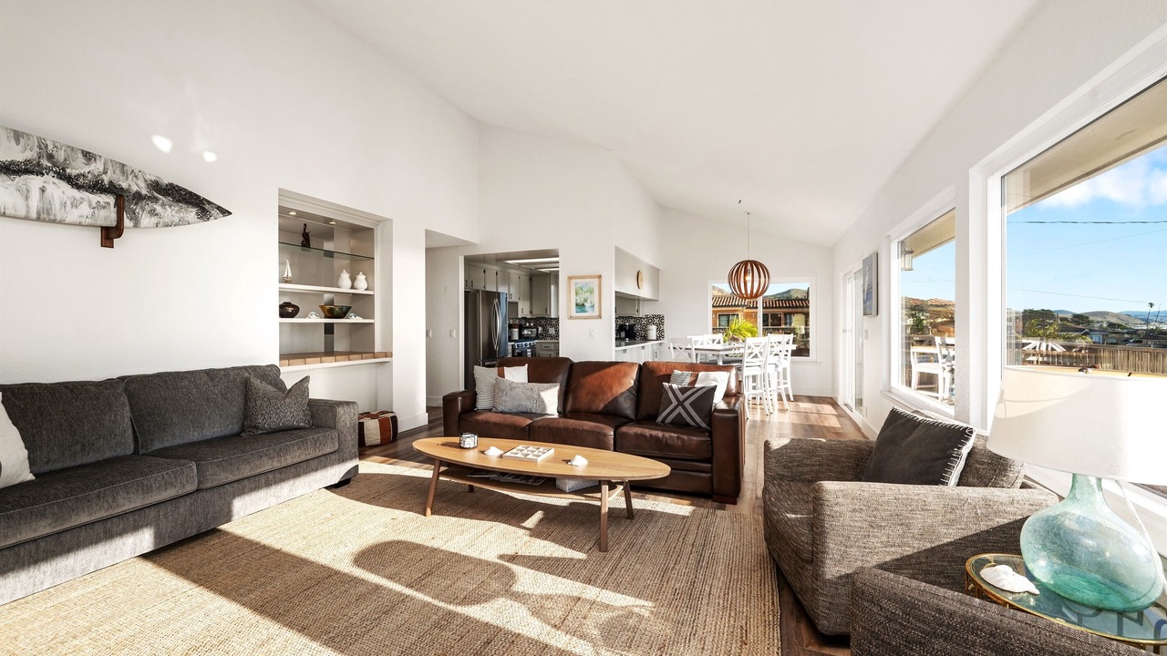 Photo of Livingroom in Cayucos