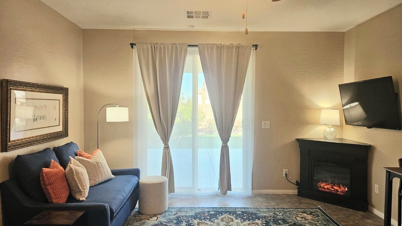Photo of Livingroom in Providence