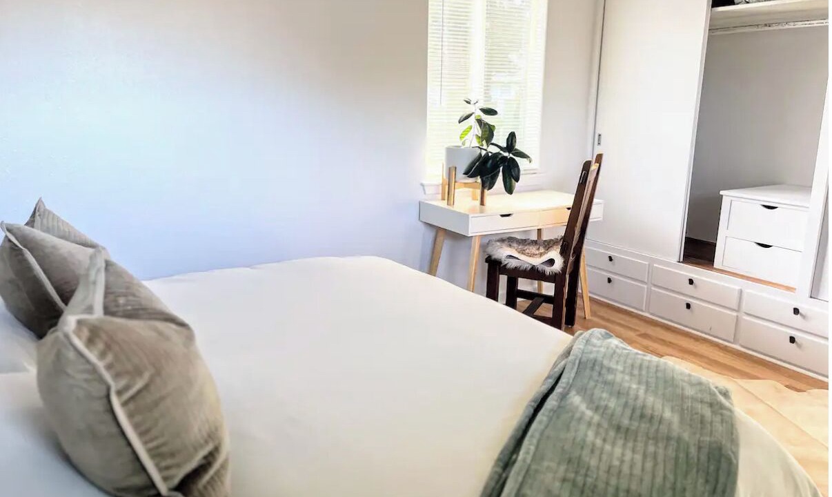 Photo of Bedroom in Crescent City