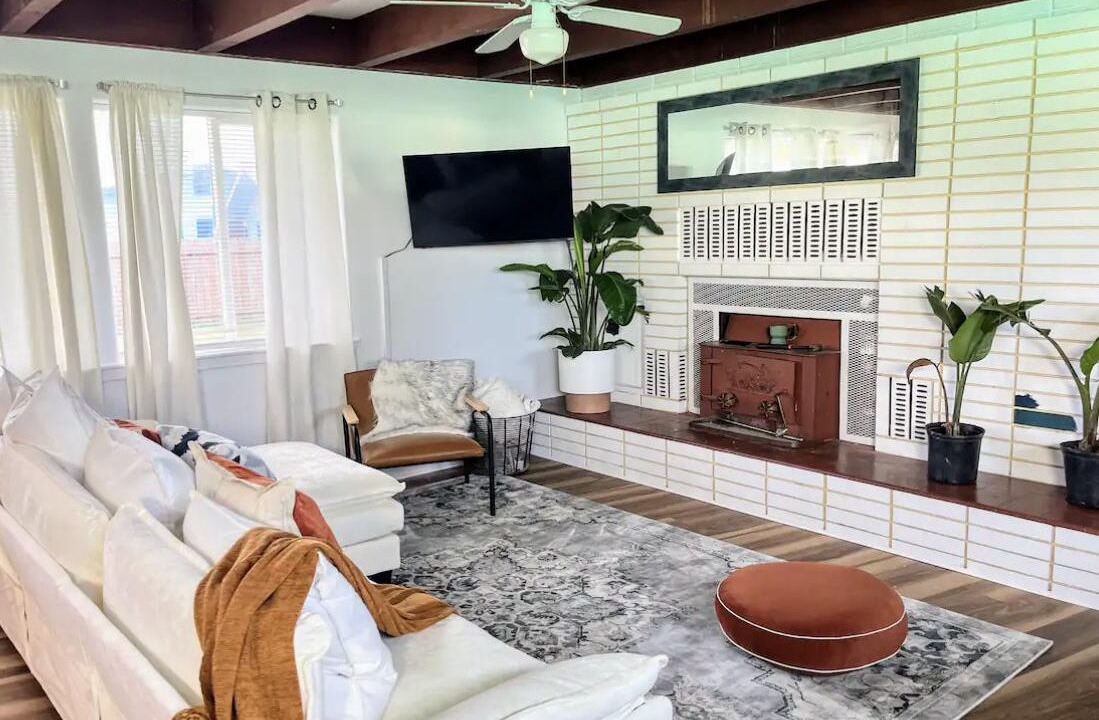 Photo of Livingroom in Crescent City