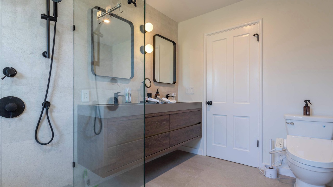 Photo of Bathroom in Freestone