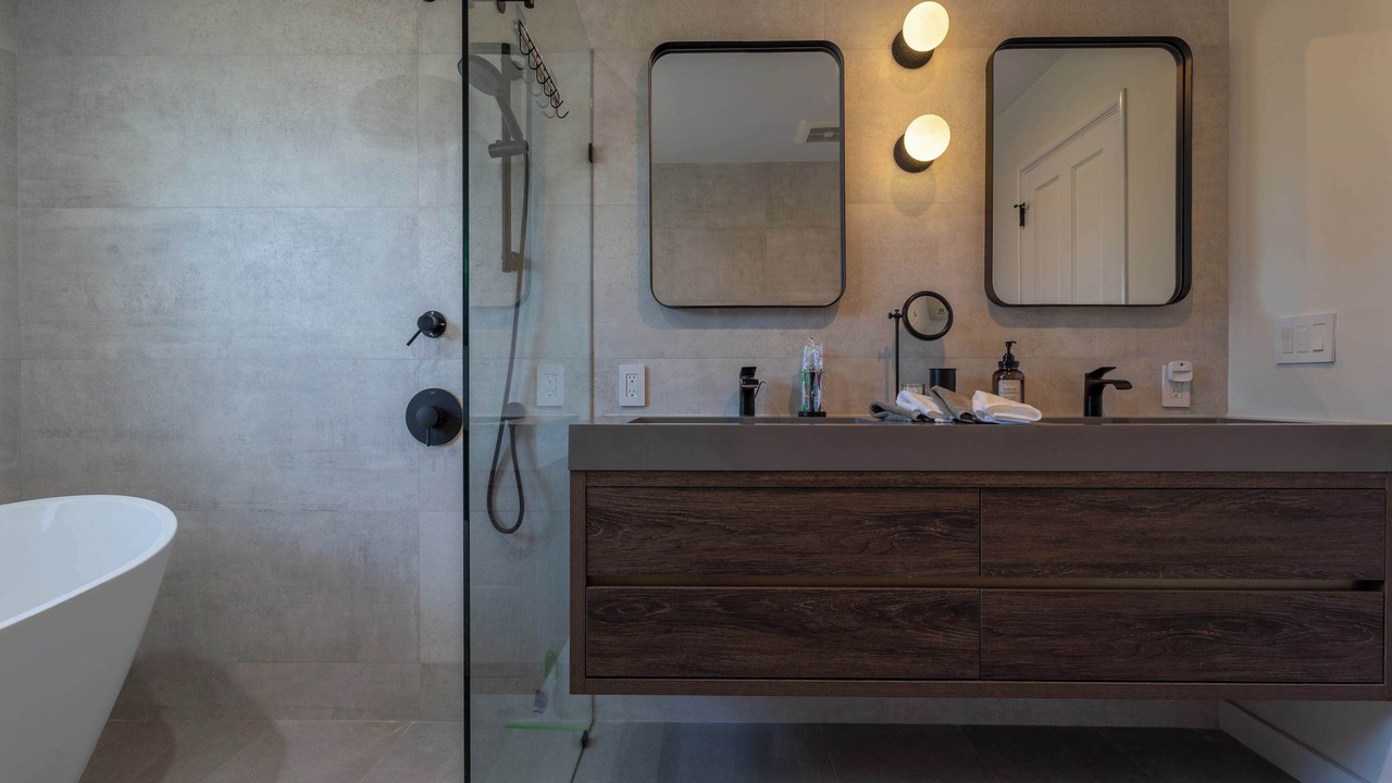 Photo of Bathroom in Freestone