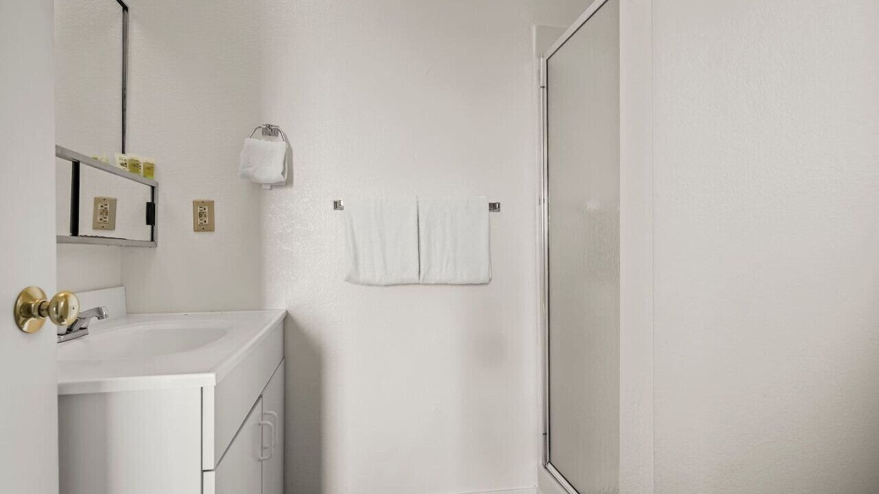 Photo of Bathroom in Talmont