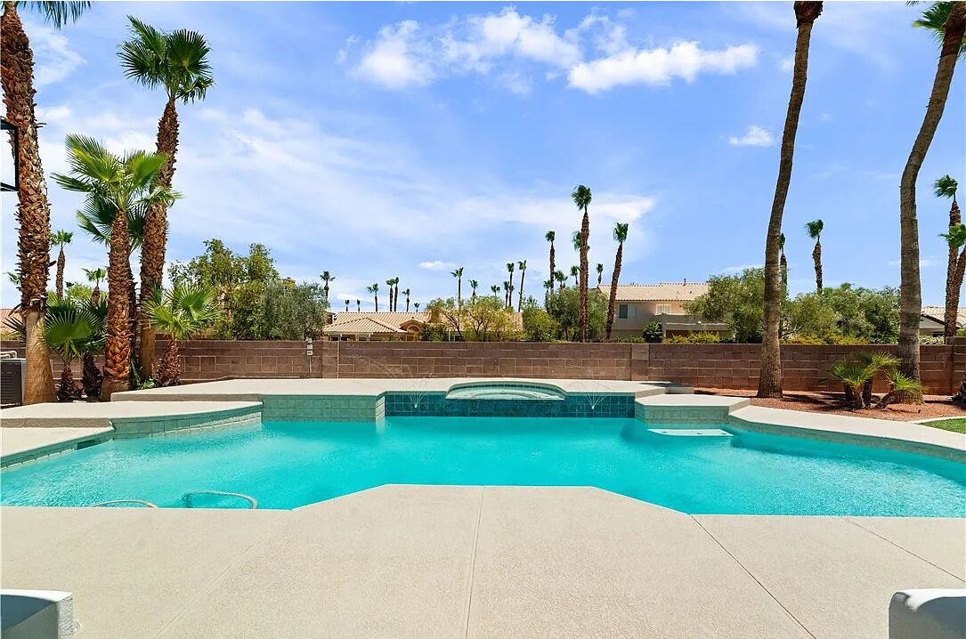 Photo of Outdoor in Spring Valley