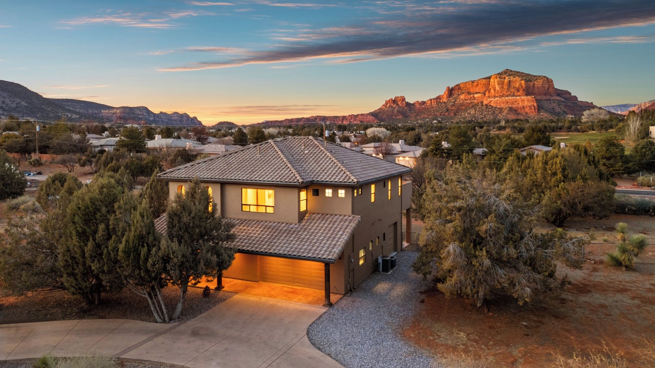 Photo of Outdoor in Oak Creek