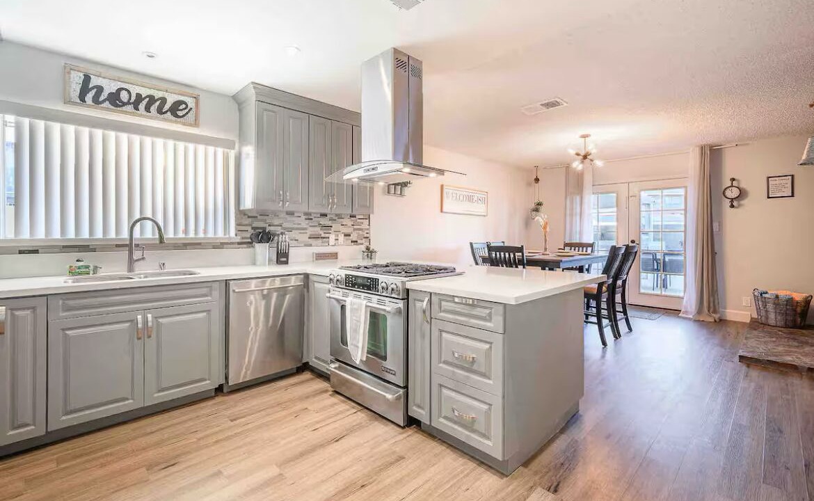 Photo of Kitchen in Paradise