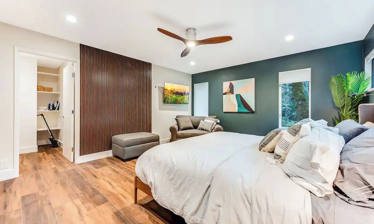 Photo of Bedroom in Santa Rosa