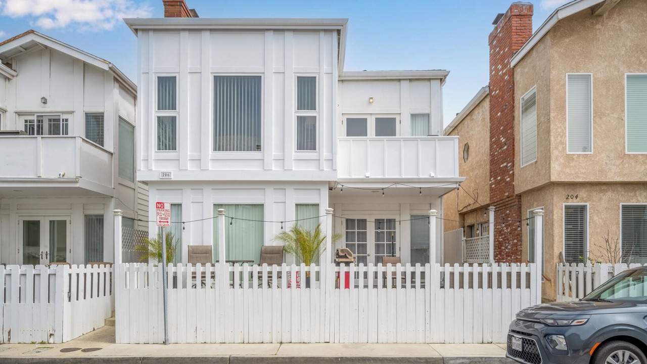 Photo of Outdoor in Newport Shores