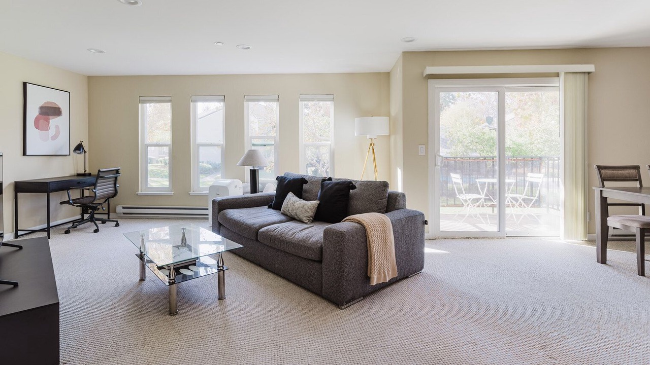 Photo of Livingroom in Central District