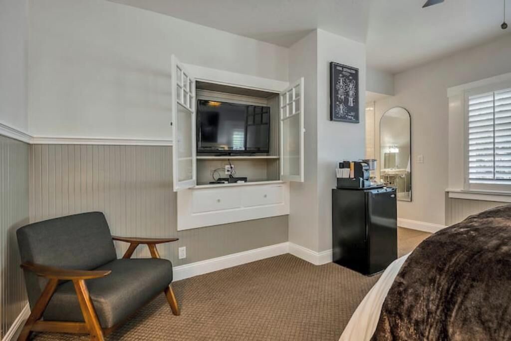 Photo of Bedroom in Calistoga