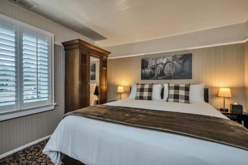Photo of Bedroom in Calistoga